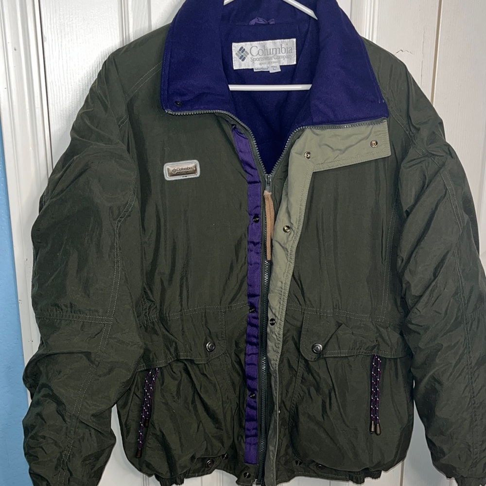 EUC—Columbia Men’s Large Puffer Radial Sleeve Coat